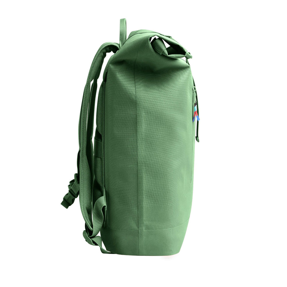 got-bag-rucksack-rolltop-lite-mangrove-seitlich got-bag-rucksack-rolltop-lite-mangrove-seitenansicht