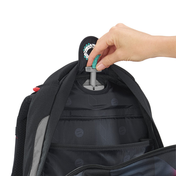coocazoo-schulrucksack-fc-bayern-stern-des-suedens-ansicht3