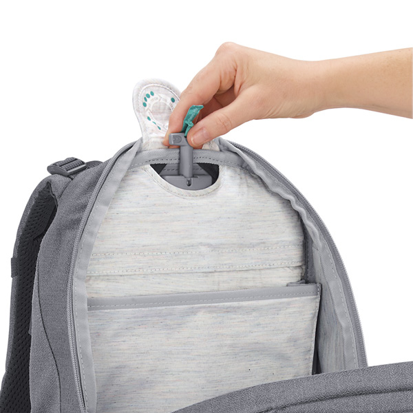 coocazoo-silver-dust-mate-schulrucksack-ansicht3 coocazoo-silver-dust-mate-schulrucksack-ansicht3