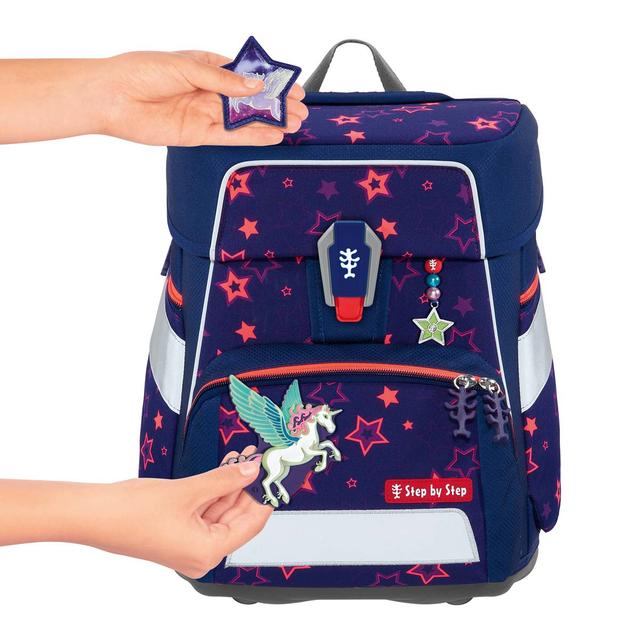 step-by-step-schulranzen-space-pegasus-night-nuala-mit-magic-mags