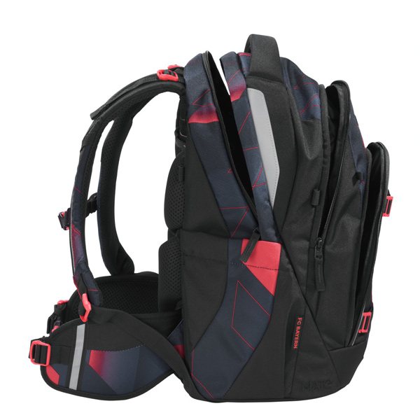 coocazoo-fc-bayern-schulrucksack-mate-stern-des-suedens-ansicht5 coocazoo-fc-bayern-schulrucksack-mate-stern-des-suedens-ansicht5
